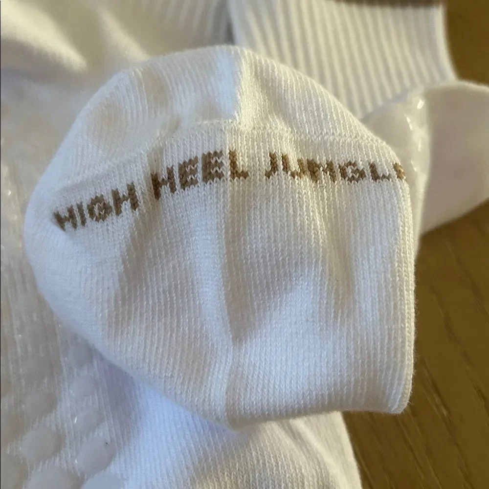 HIGH HEEL JUNGLE Metallic Retro Grip Crew Socks, NWOT